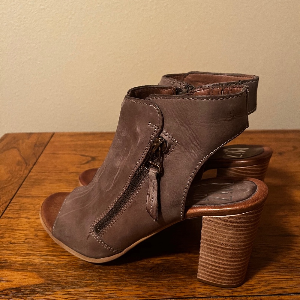 MiZ Mooz- NYC Peep Toe Bootie- Size 8